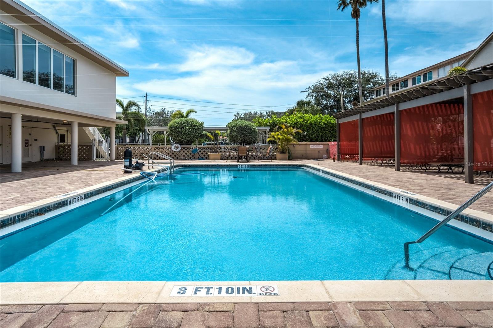 Image 14 of 15 For 223 Island Way 5d