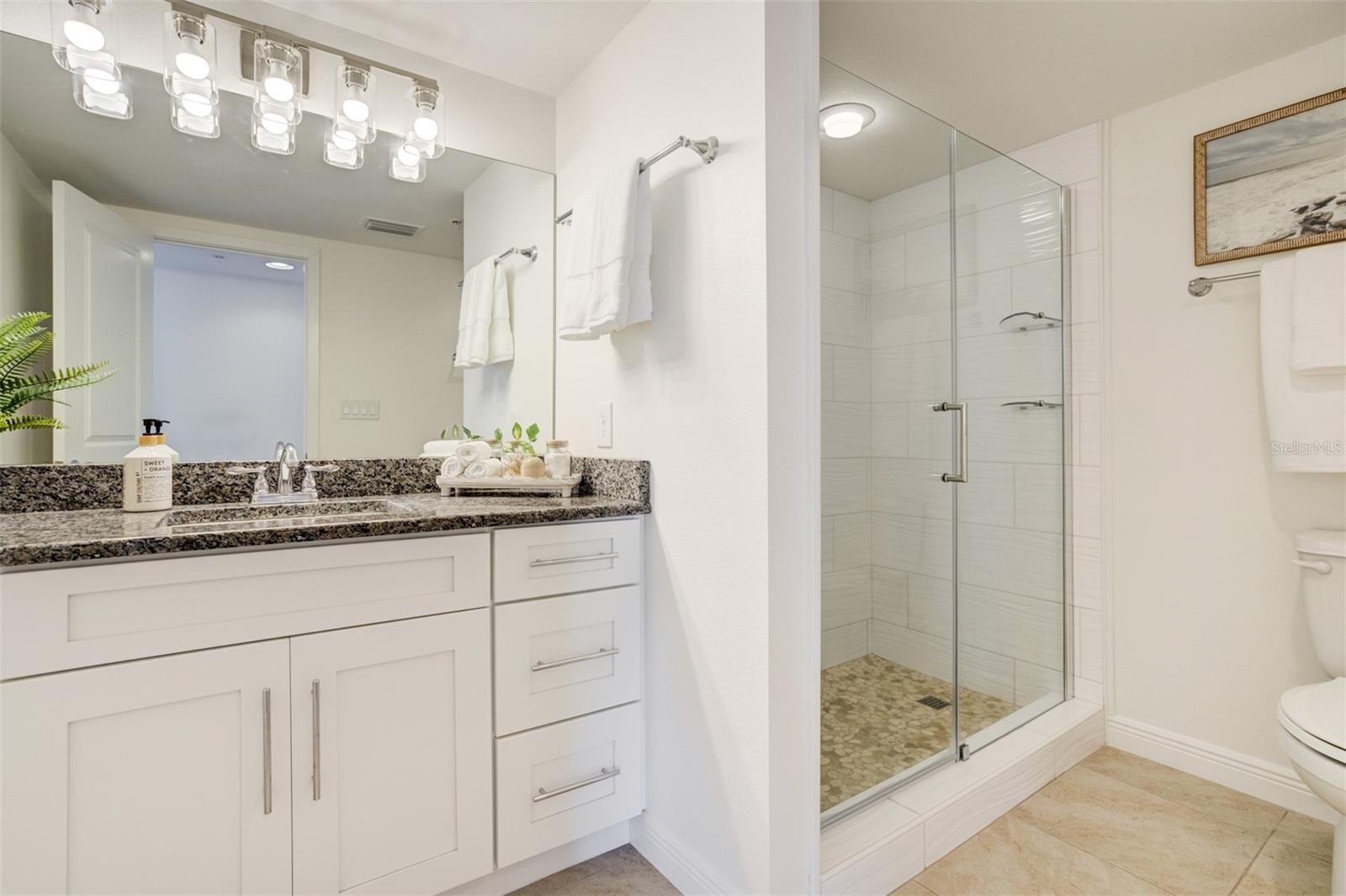 Image 8 of 15 For 223 Island Way 5d