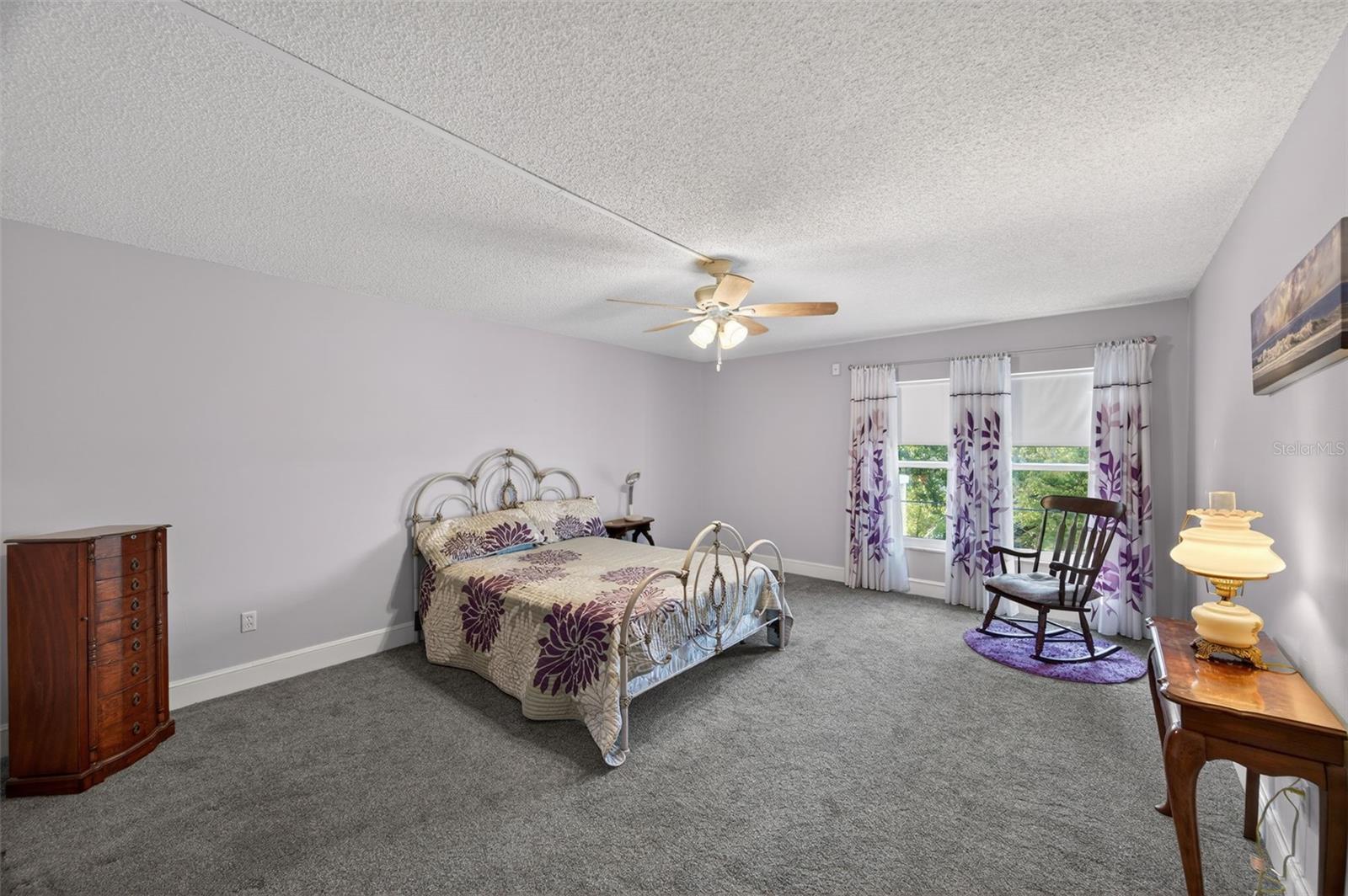 Image 13 of 31 For 131 Bluff View Drive 403