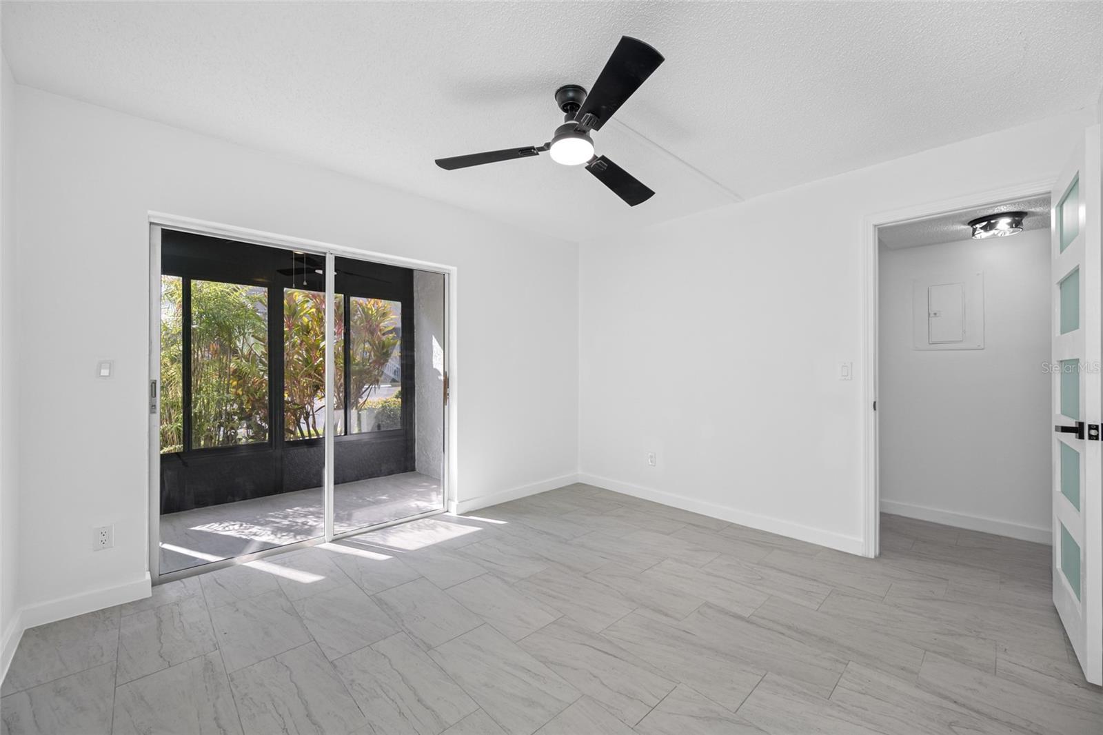 Image 17 of 50 For 11201 122nd Avenue 201