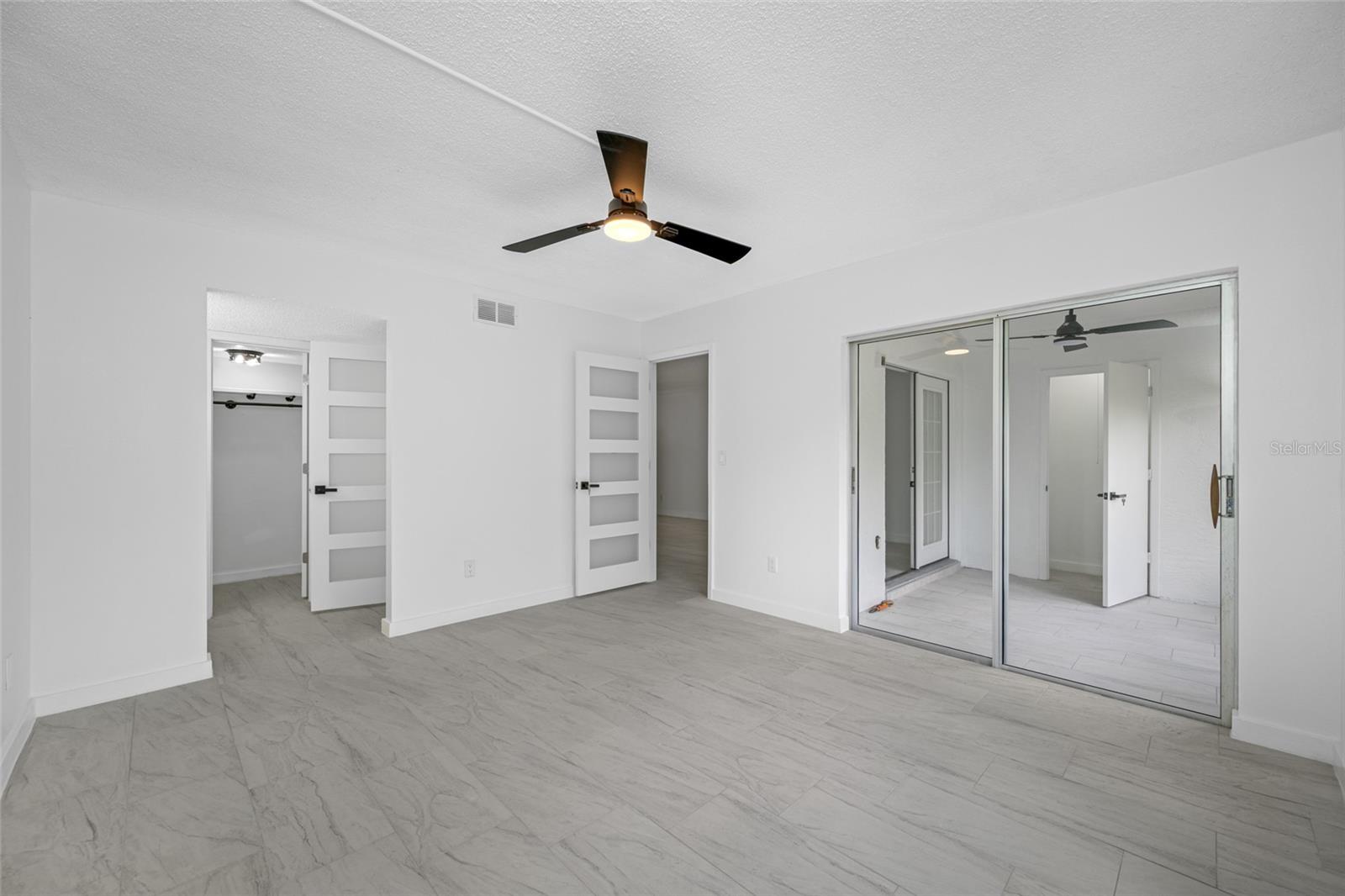 Image 29 of 50 For 11201 122nd Avenue 201