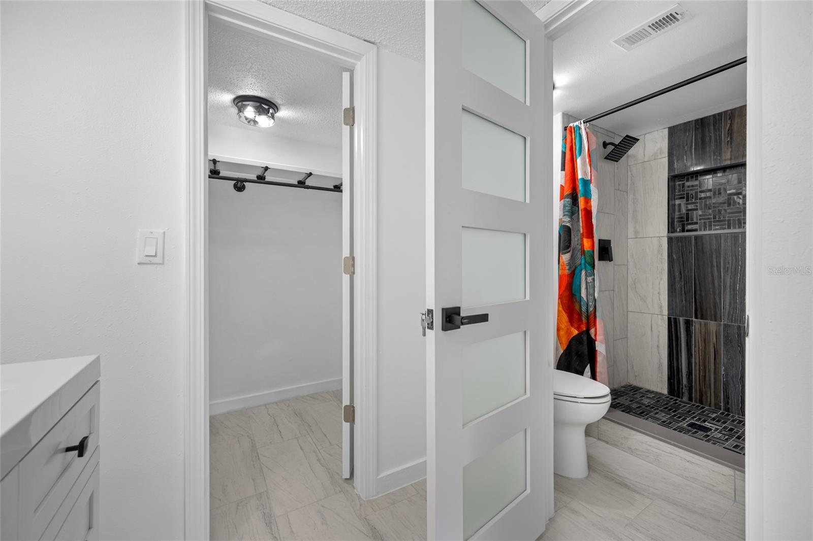 Image 33 of 50 For 11201 122nd Avenue 201