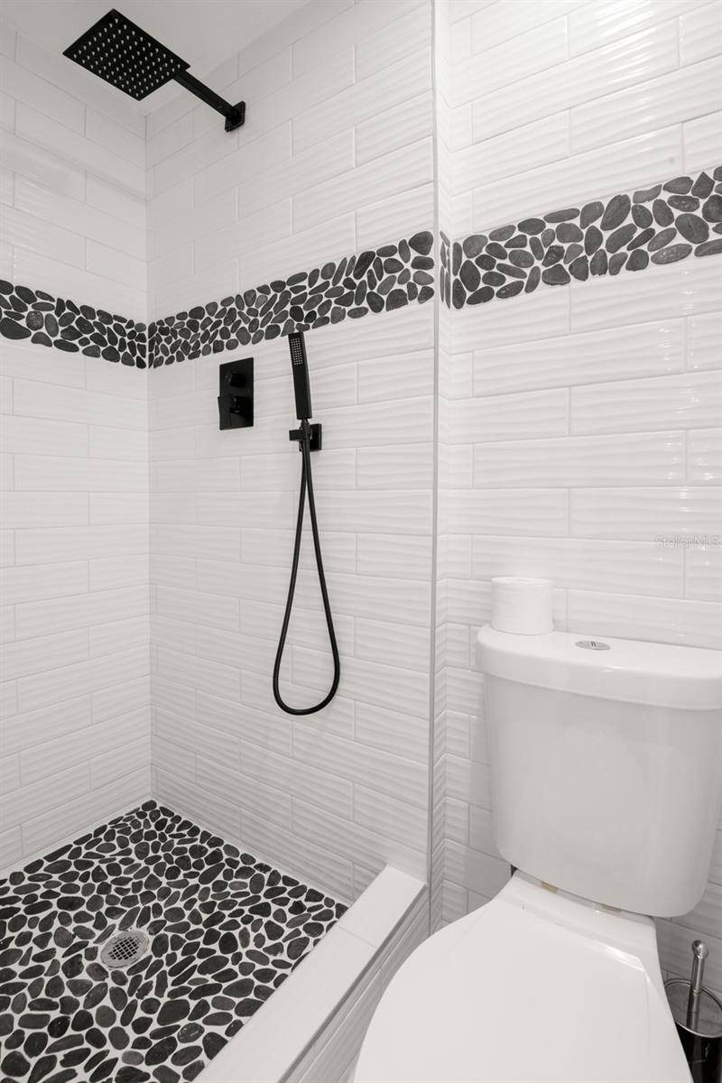 Image 31 of 34 For 4149 Darlington Road