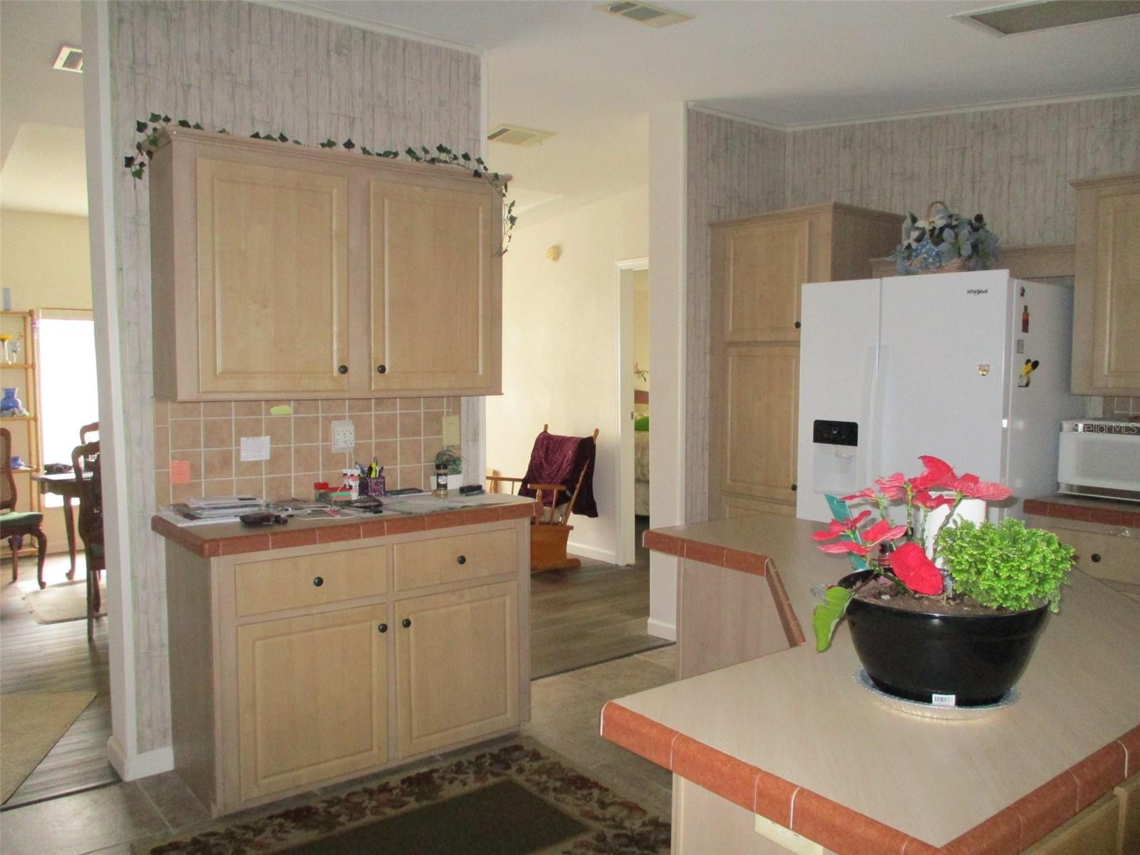 Image 14 of 28 For 38422 Stafford Drive