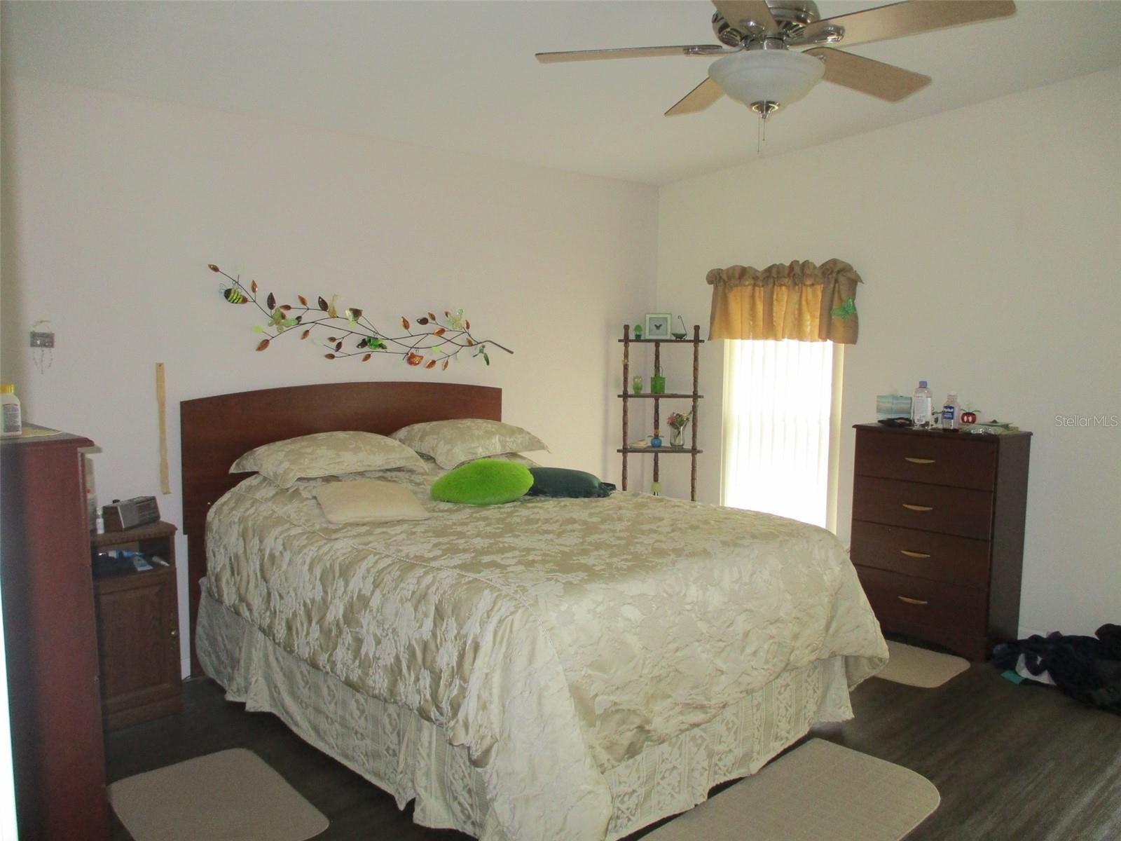 Image 21 of 28 For 38422 Stafford Drive