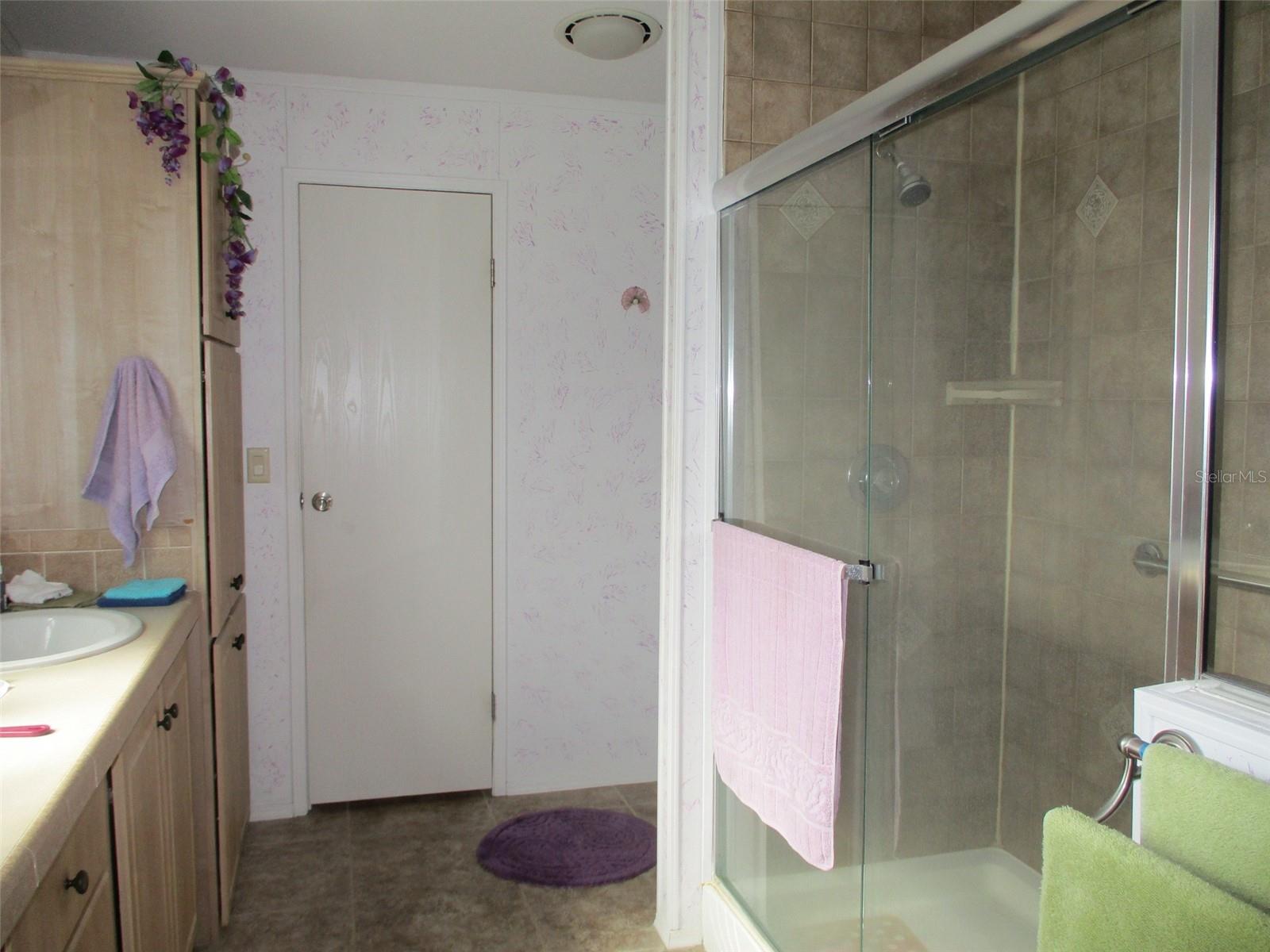 Image 22 of 28 For 38422 Stafford Drive