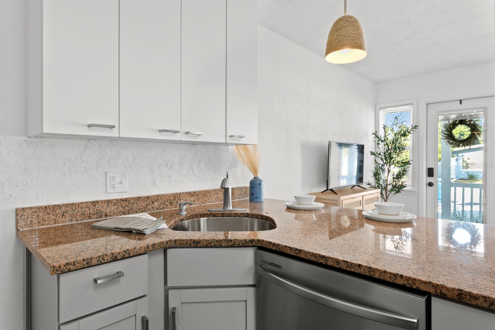 Image 10 of 23 For 13304 2nd Street E S