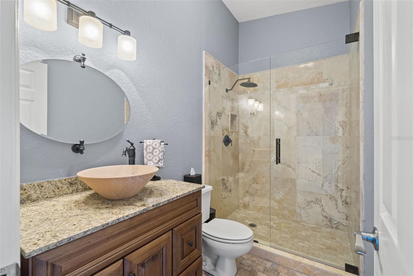 Image 36 of 82 For 637 Pinellas Bayway S 111