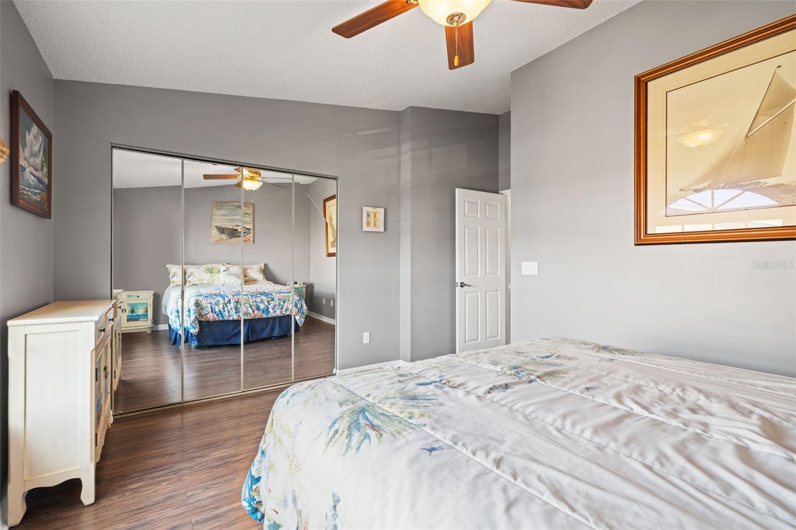 Image 42 of 82 For 637 Pinellas Bayway S 111