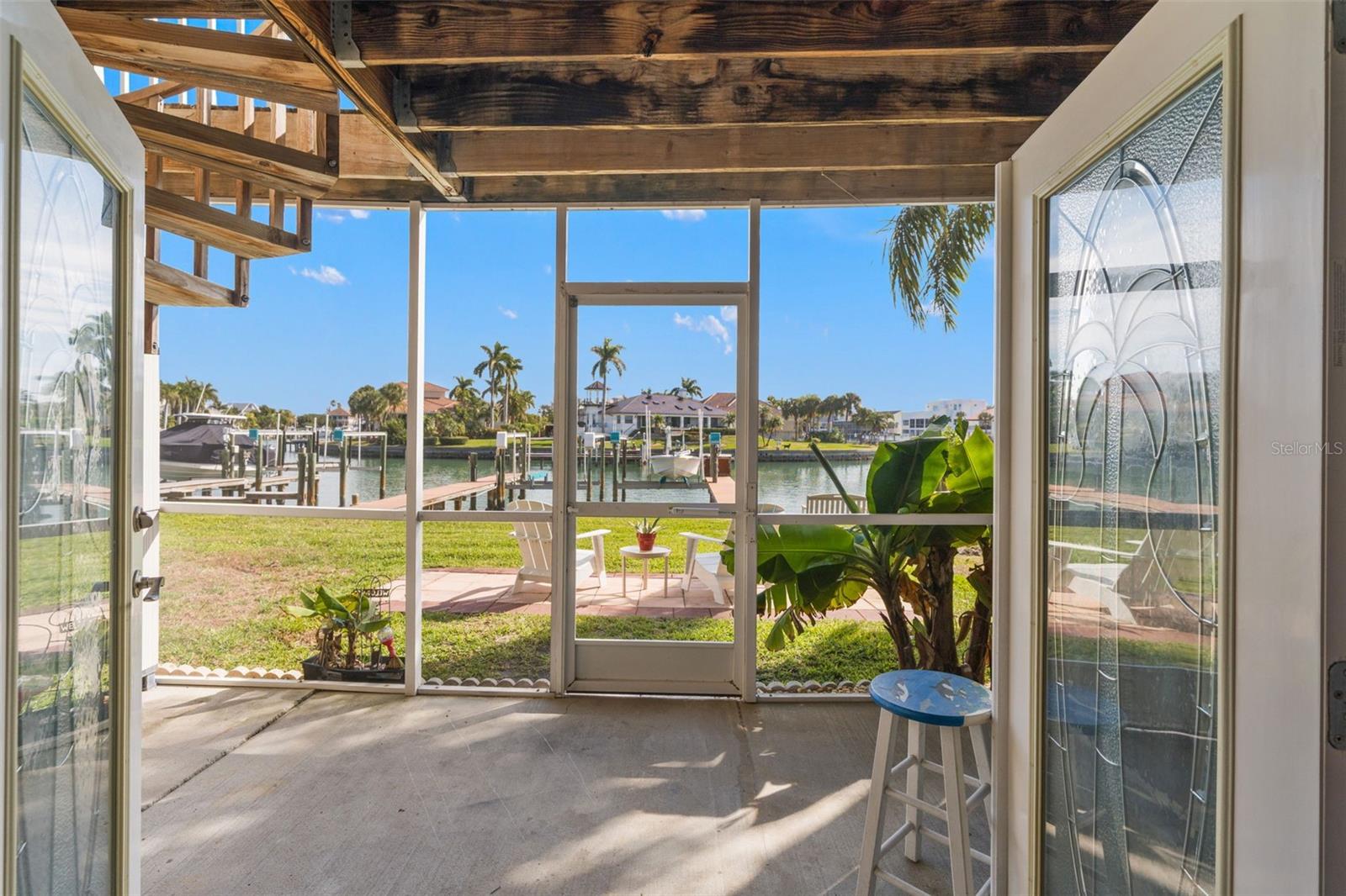 Image 60 of 82 For 637 Pinellas Bayway S 111