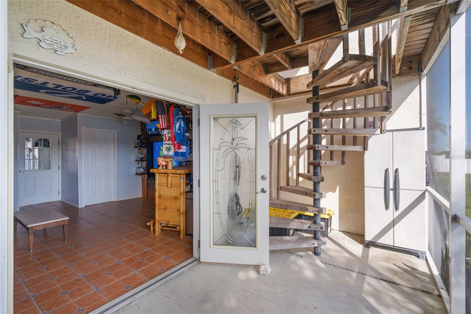 Image 61 of 82 For 637 Pinellas Bayway S 111