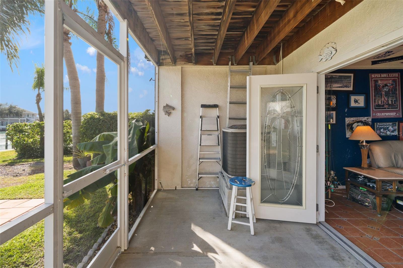 Image 62 of 82 For 637 Pinellas Bayway S 111