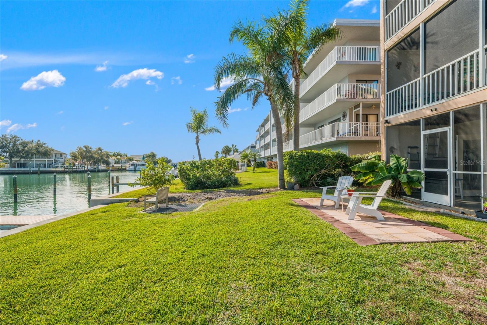 Image 68 of 82 For 637 Pinellas Bayway S 111
