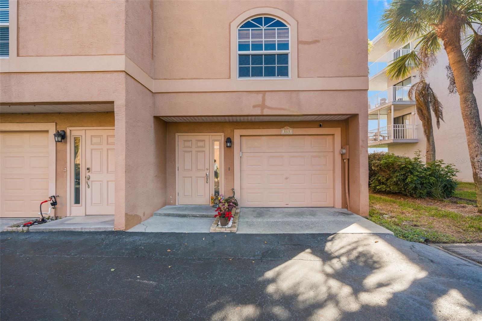 Image 7 of 82 For 637 Pinellas Bayway S 111