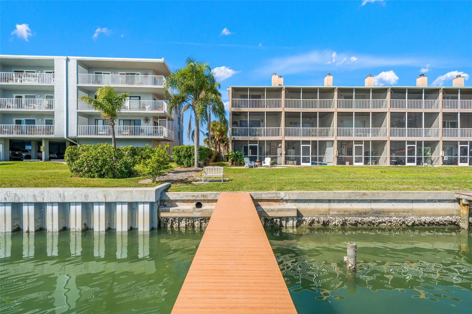 Image 9 of 82 For 637 Pinellas Bayway S 111