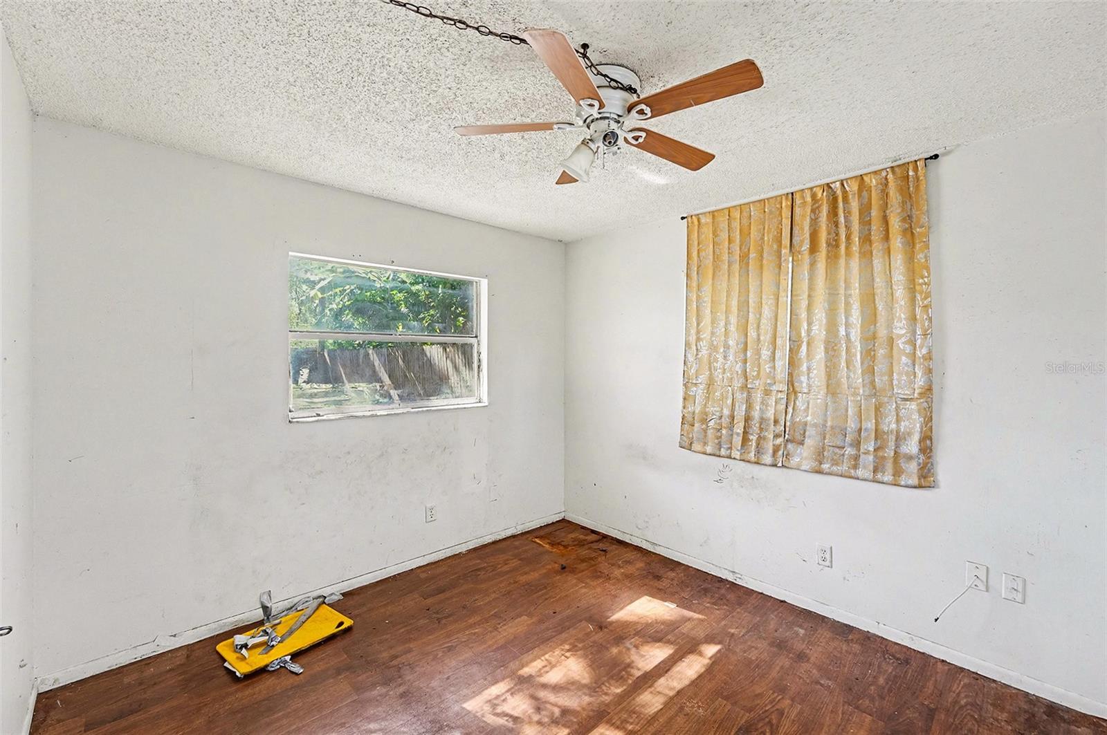 Image 18 of 24 For 3050 Meadow Lake Avenue