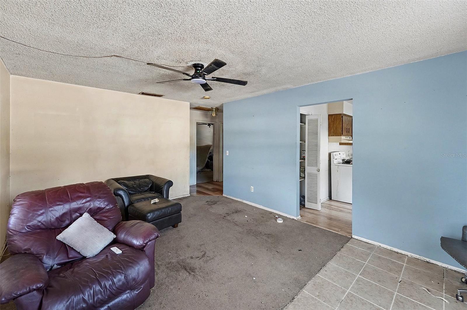 Image 4 of 24 For 3050 Meadow Lake Avenue