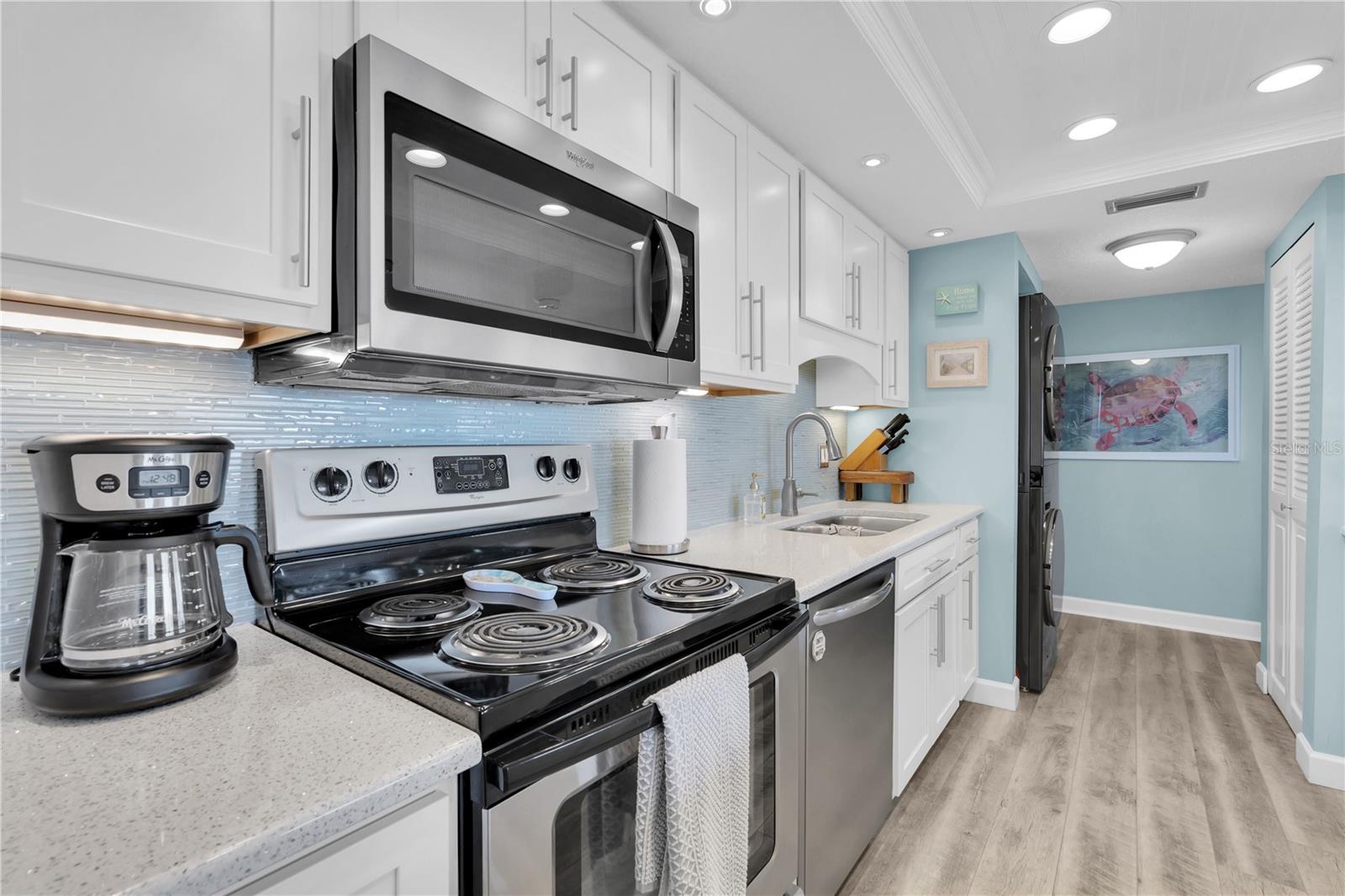 Image 9 of 16 For 200 120th Avenue W 3a