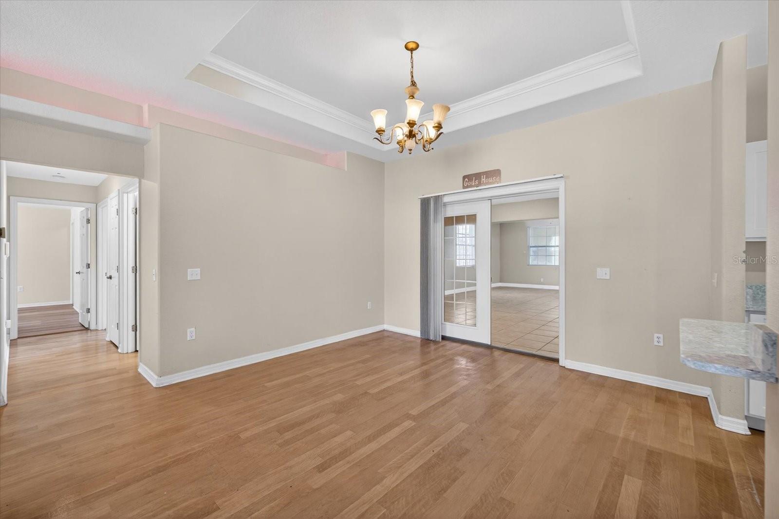 Image 19 of 51 For 6638 Hatcher Road