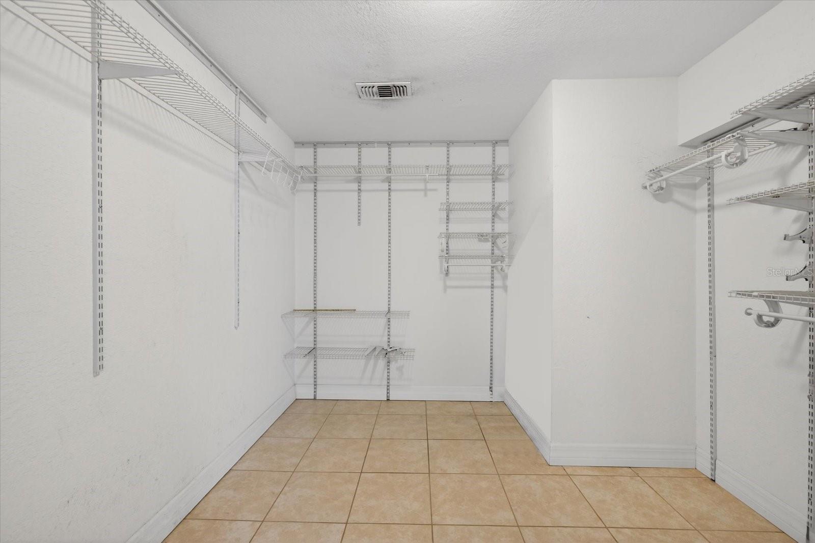 Image 31 of 51 For 6638 Hatcher Road