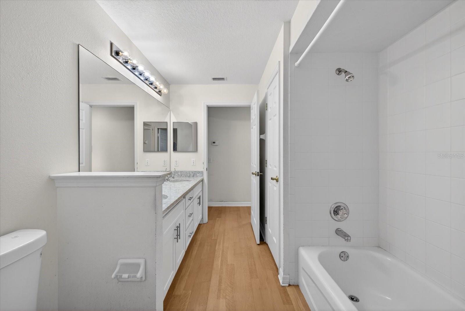 Image 37 of 51 For 6638 Hatcher Road