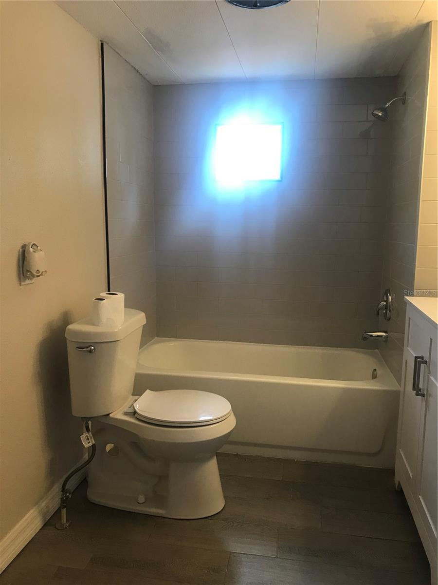 Image 9 of 16 For 7037 Lofty Drive