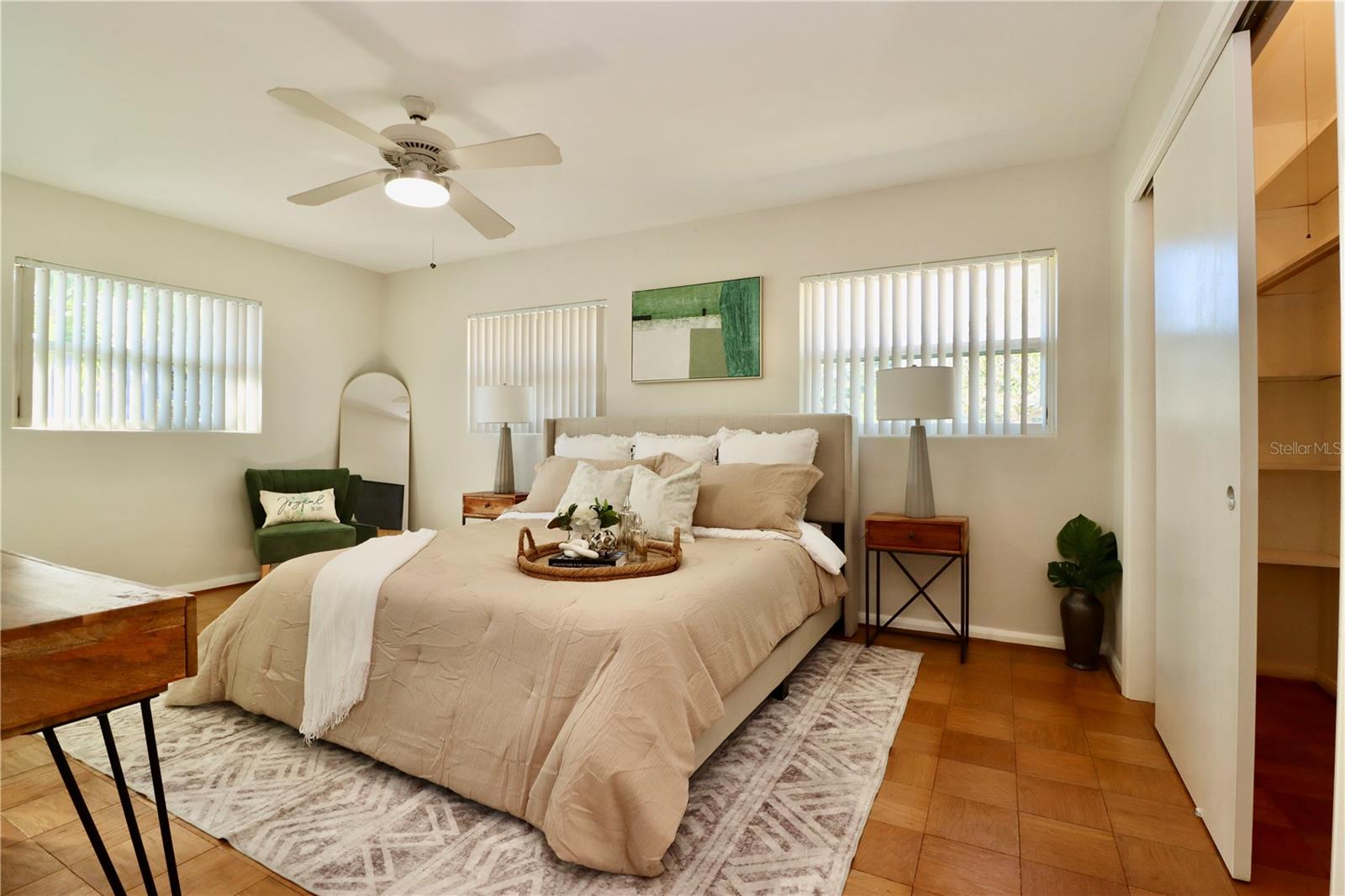 Image 16 of 49 For 1331 Dorothy Drive