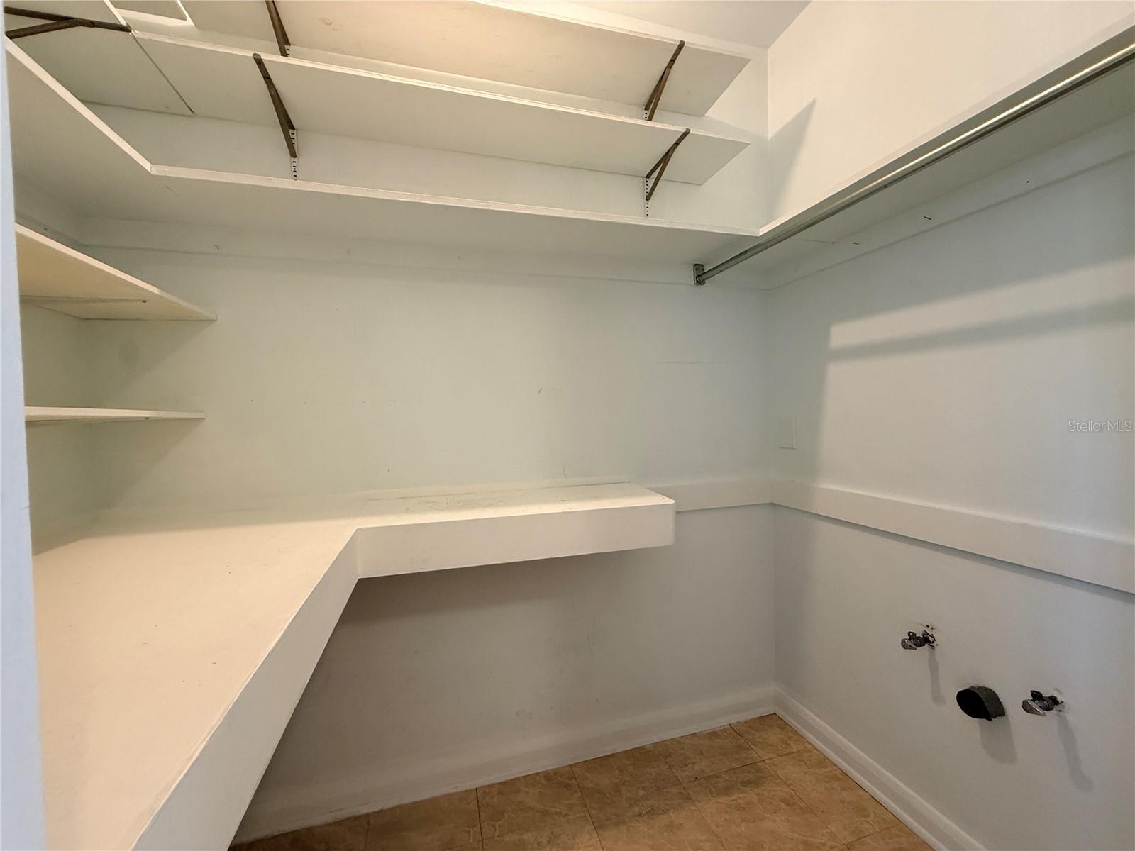 Image 31 of 49 For 1331 Dorothy Drive