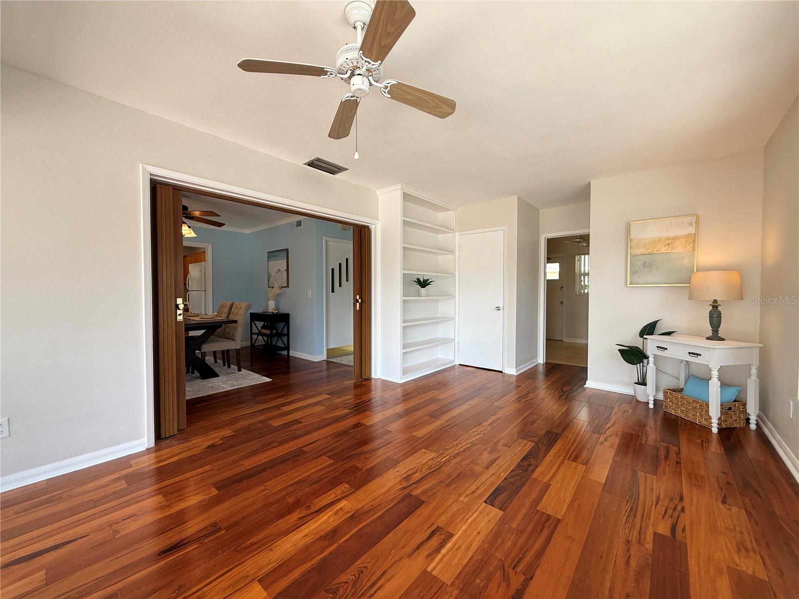 Image 34 of 49 For 1331 Dorothy Drive