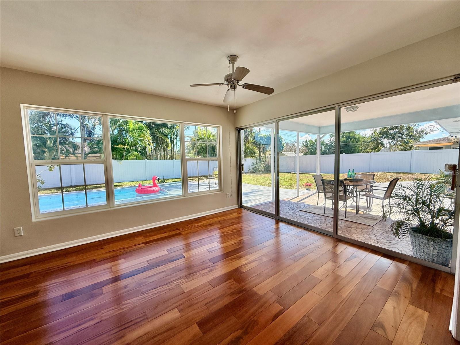 Image 35 of 49 For 1331 Dorothy Drive