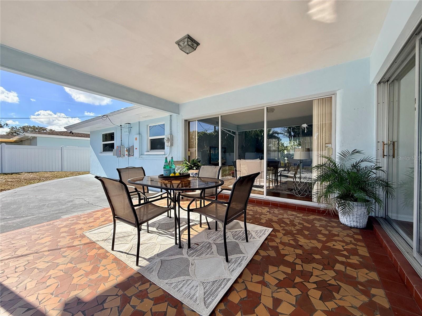 Image 39 of 49 For 1331 Dorothy Drive