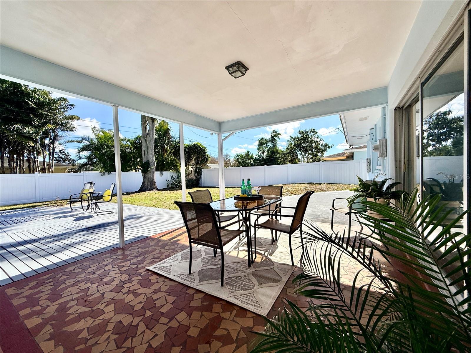 Image 42 of 49 For 1331 Dorothy Drive