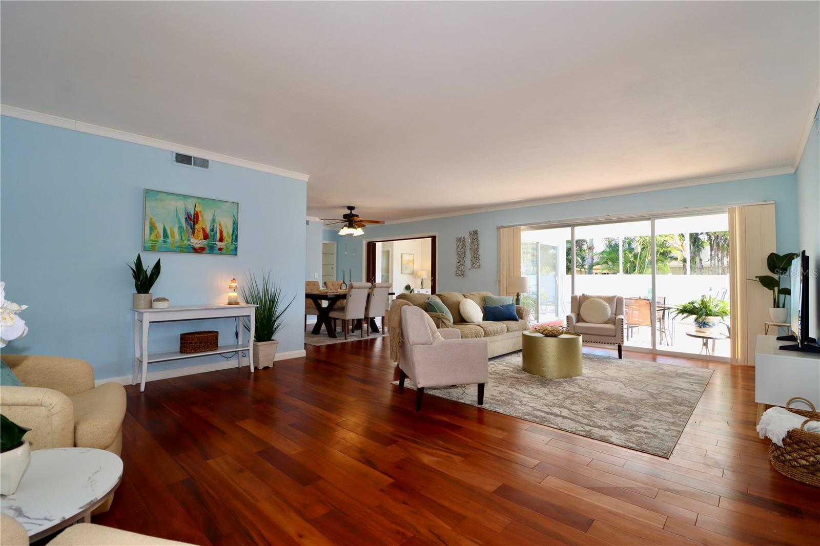 Image 8 of 49 For 1331 Dorothy Drive