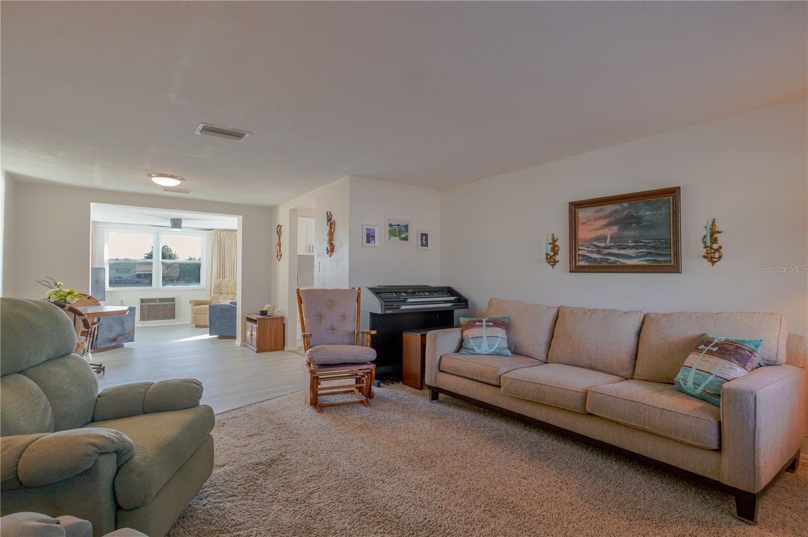 Image 21 of 51 For 5644 Riddle Road