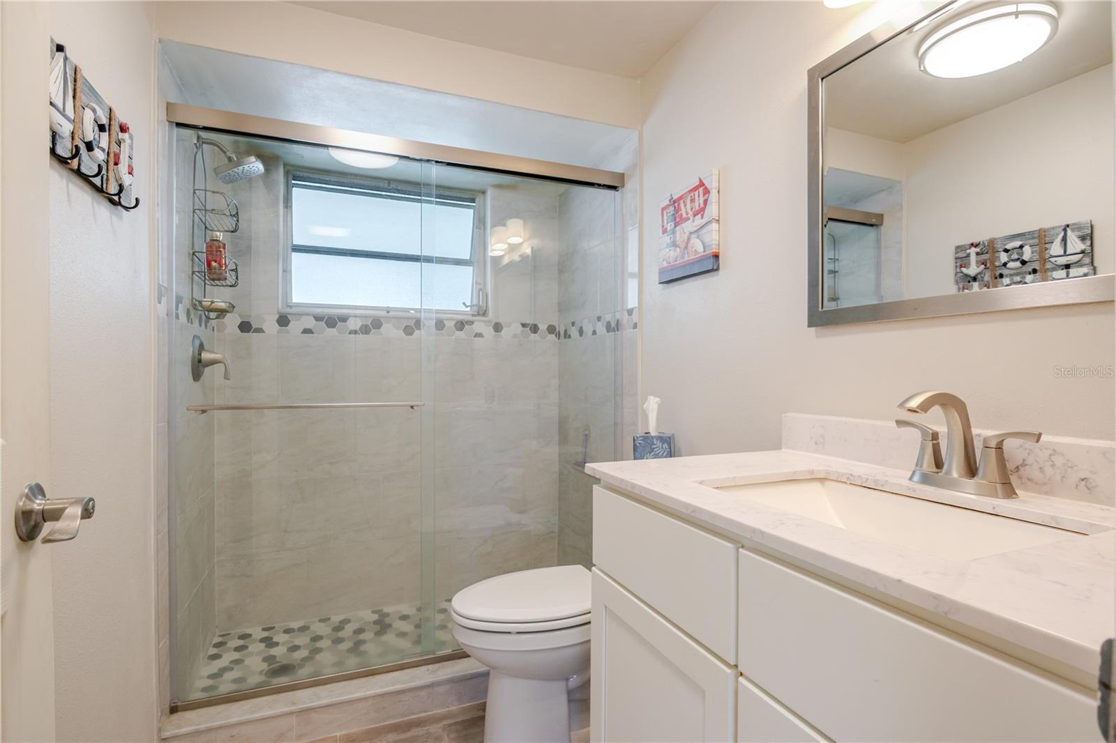 Image 25 of 51 For 5644 Riddle Road