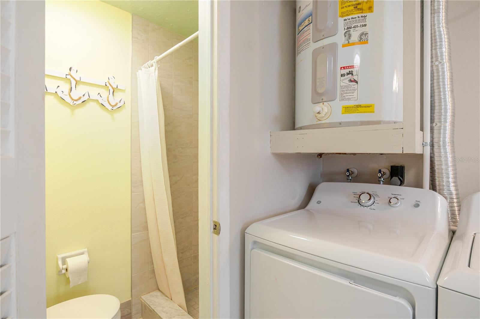 Image 34 of 51 For 5644 Riddle Road