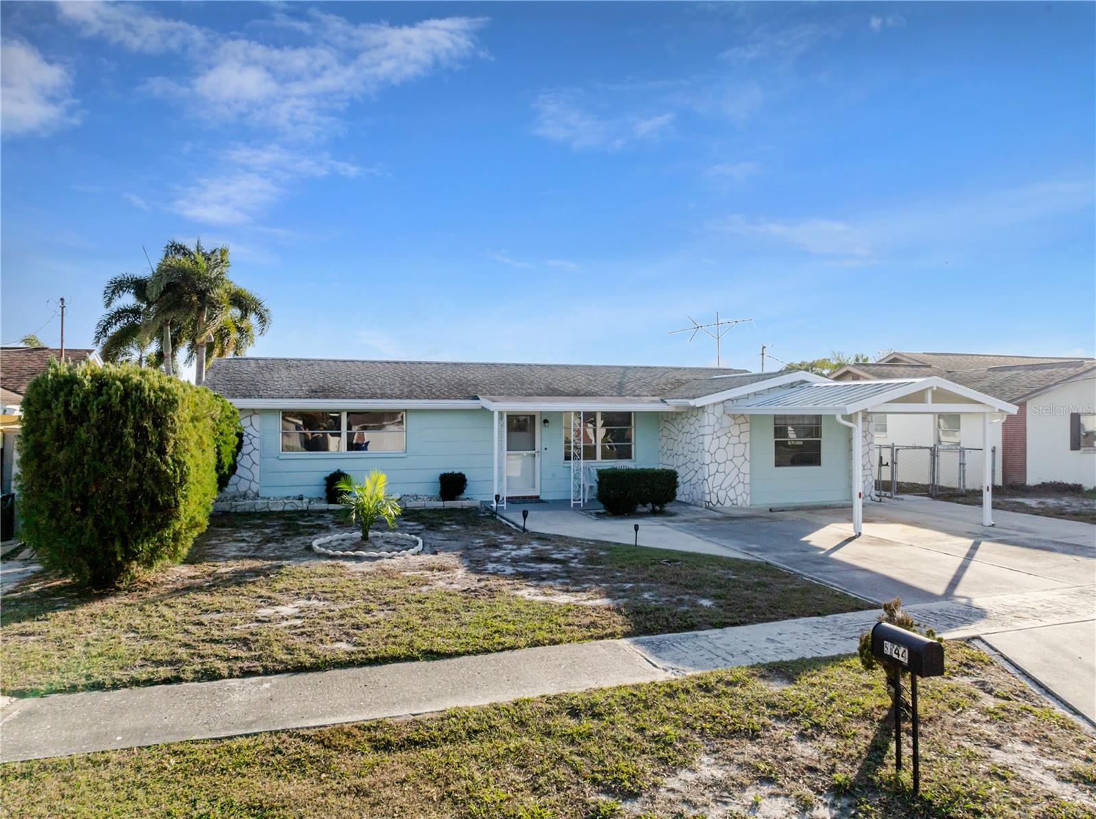 Image 44 of 51 For 5644 Riddle Road