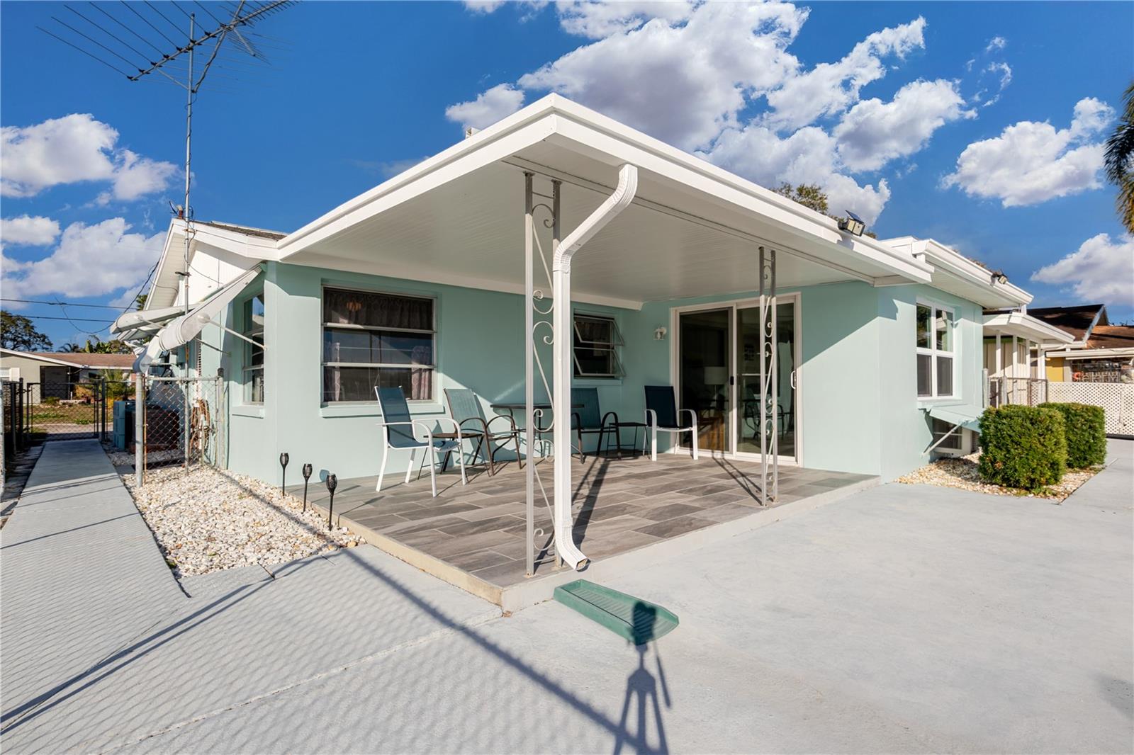 Image 8 of 51 For 5644 Riddle Road