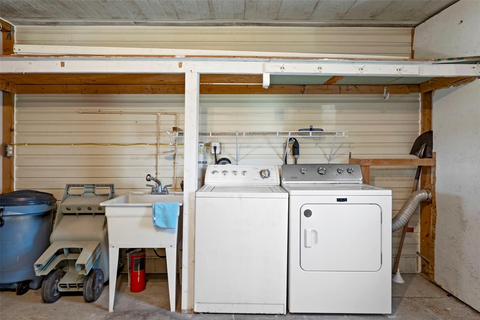 Image 30 of 45 For 37635 Gill Avenue