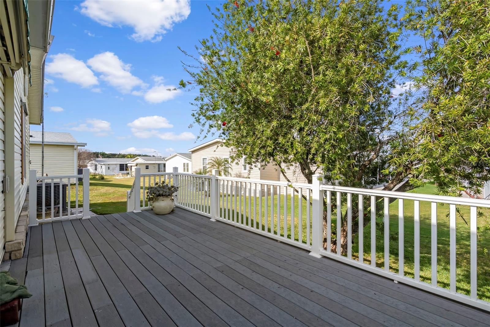 Image 33 of 45 For 37635 Gill Avenue