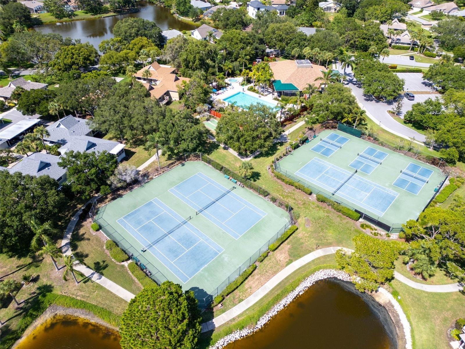 Image 15 of 18 For 1070 Pointe Alexis Drive