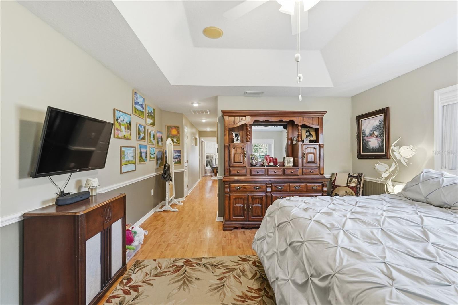 Image 24 of 57 For 340 Hedrick Avenue