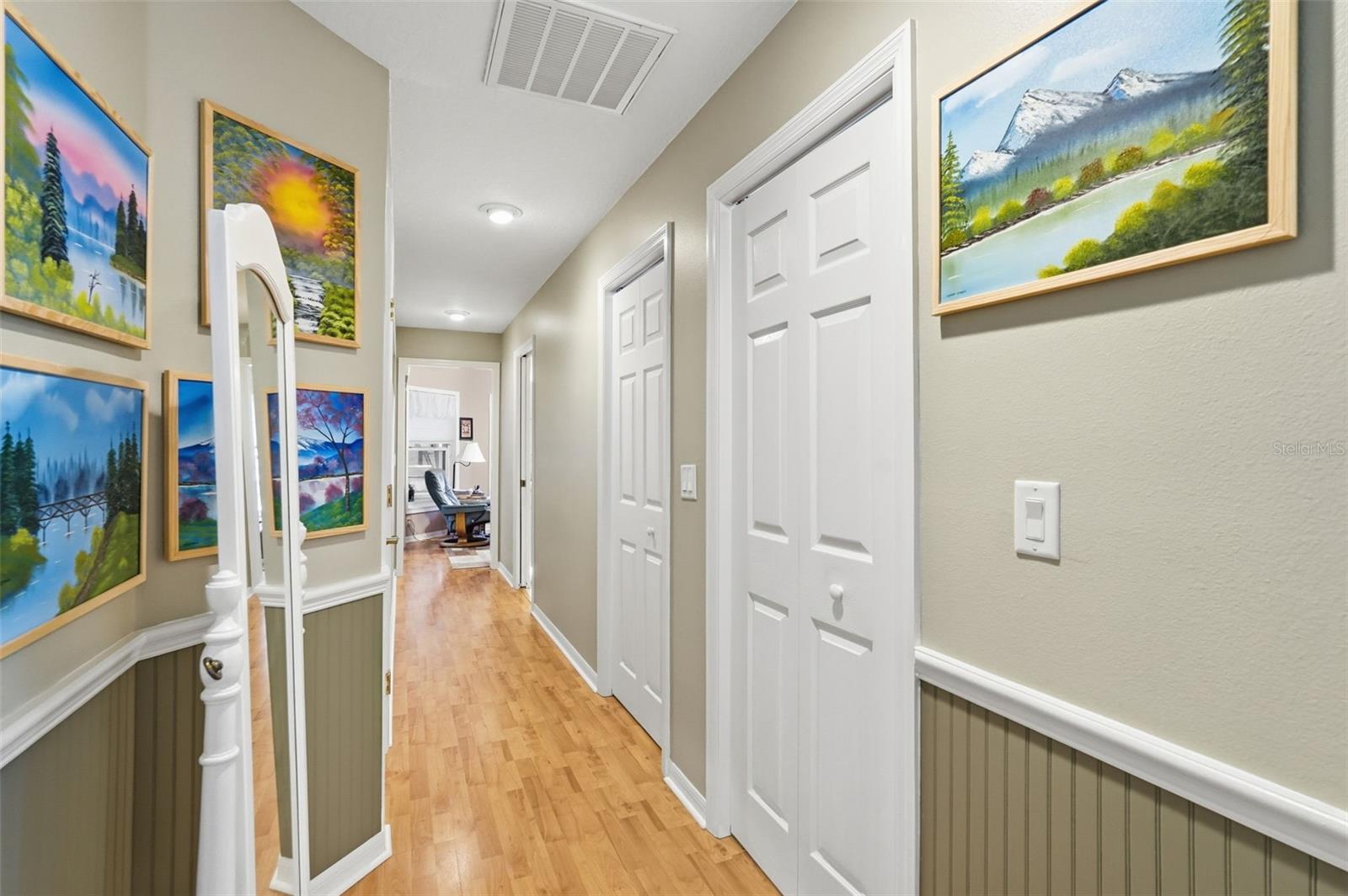 Image 26 of 57 For 340 Hedrick Avenue