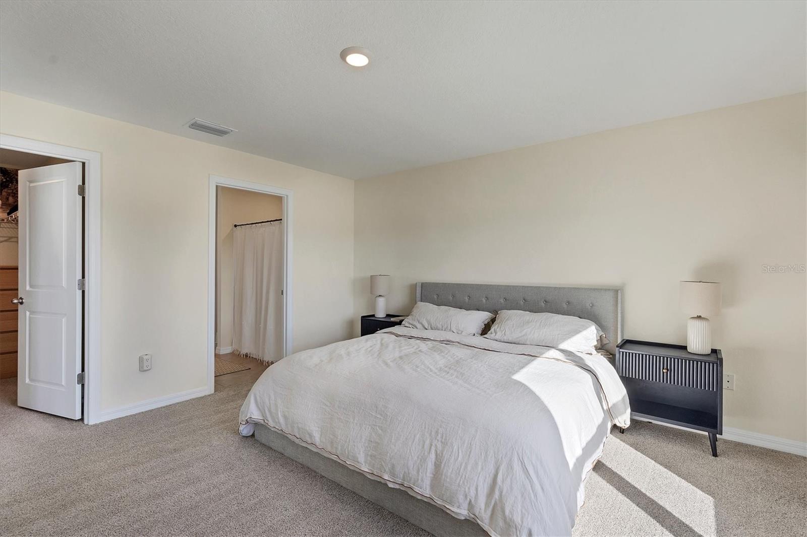 Image 9 of 18 For 6220 Distant Haze Place