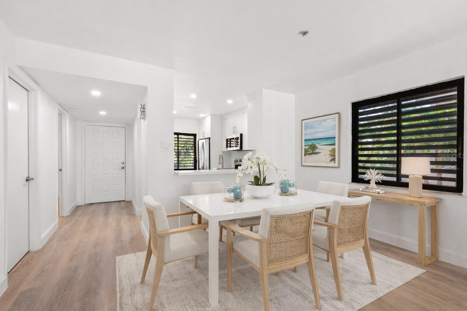 Image 5 of 50 For 1802 Mariner Drive 21