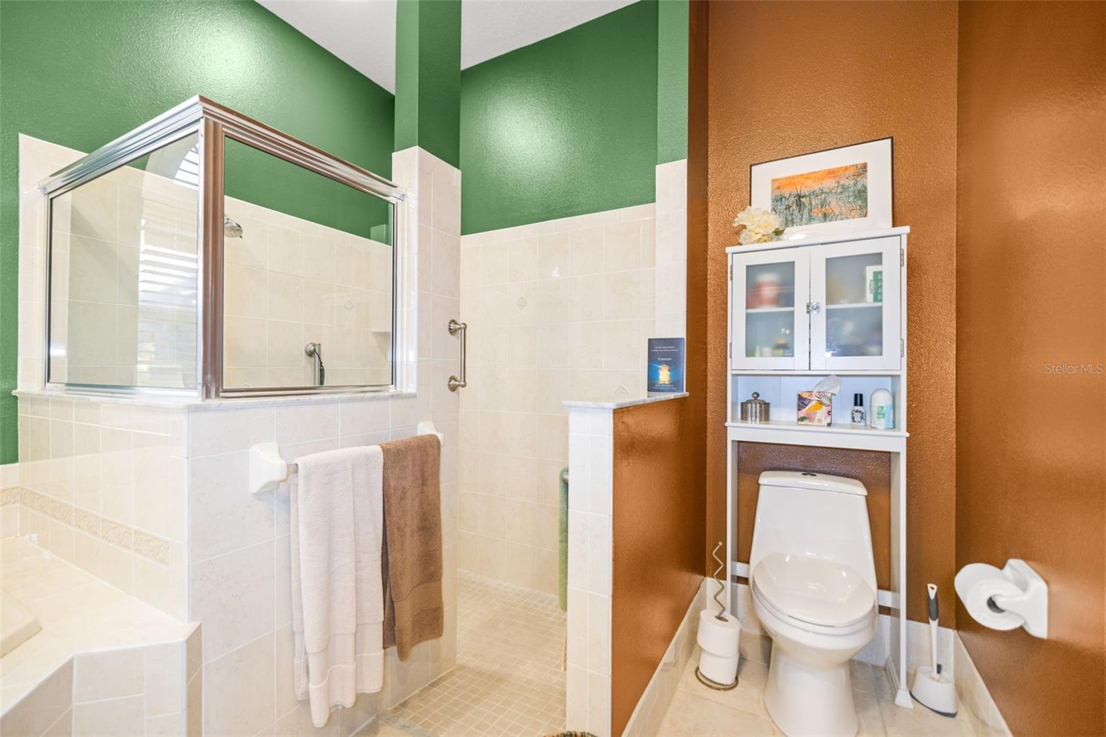 Image 40 of 70 For 1 Plumbago Drive