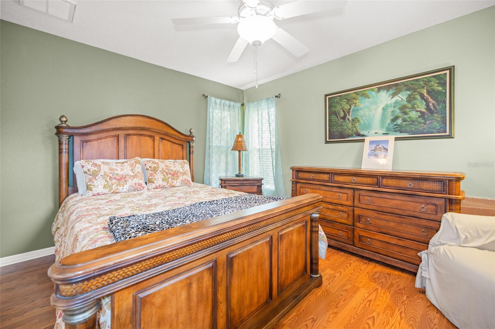 Image 45 of 70 For 1 Plumbago Drive