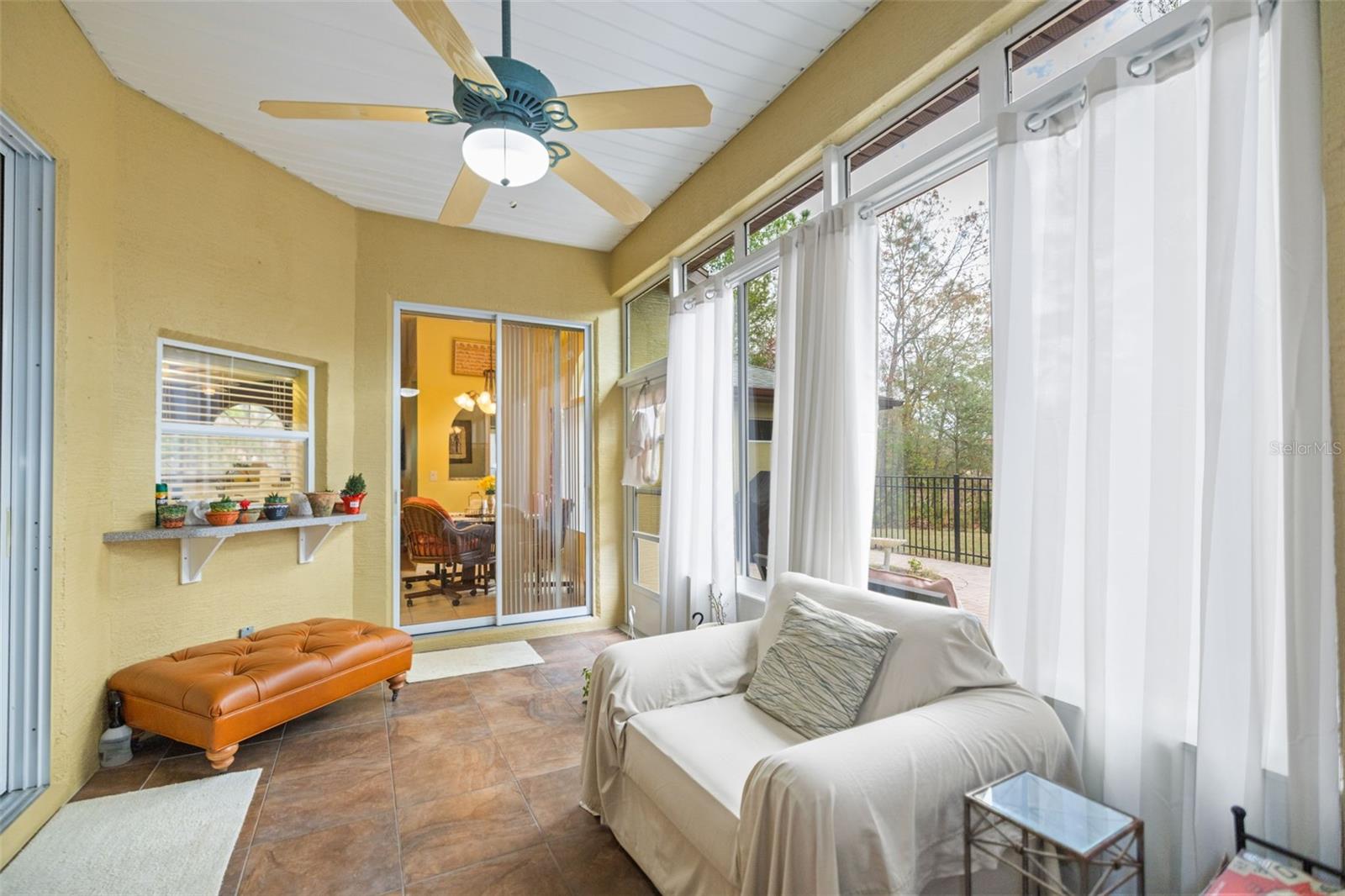 Image 50 of 70 For 1 Plumbago Drive