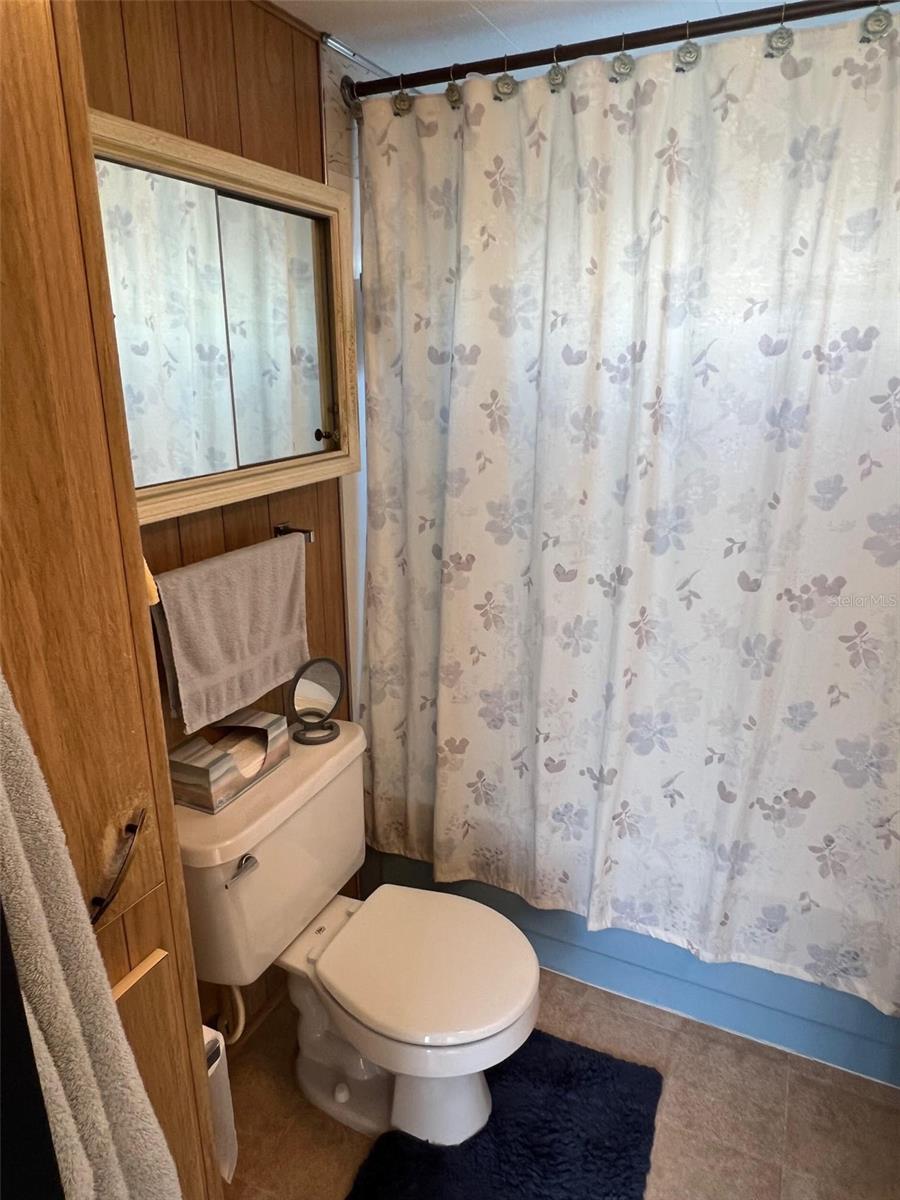 Image 10 of 16 For 12674 Seminole Boulevard M14