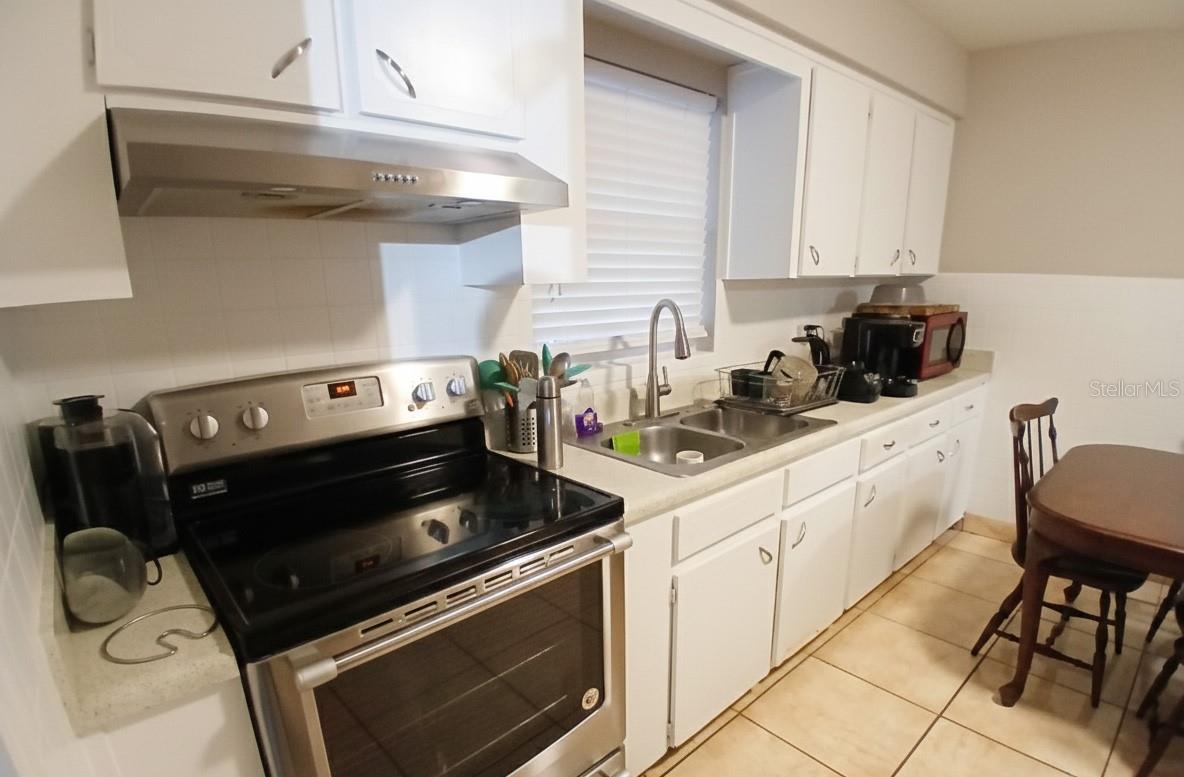 Image 19 of 25 For 3321 Palmetto Street